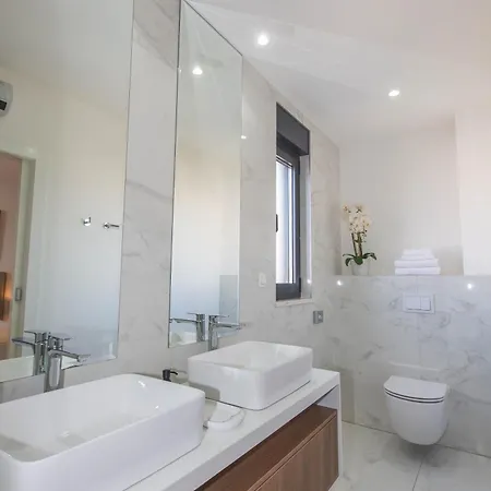 Apartament 23 A Heated Pool *