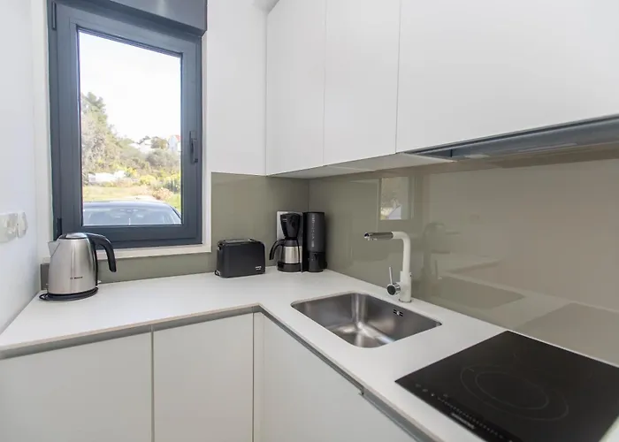 23 A Heated Pool Apartmán