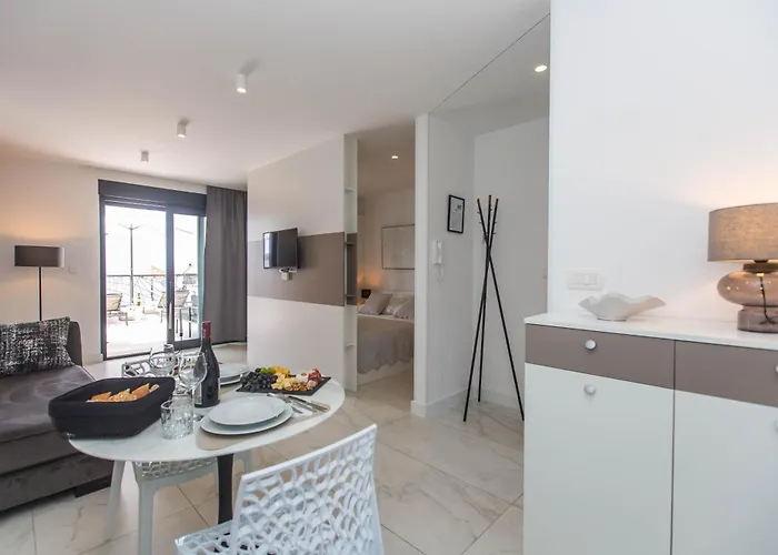 Apartmán 23 A Heated Pool *